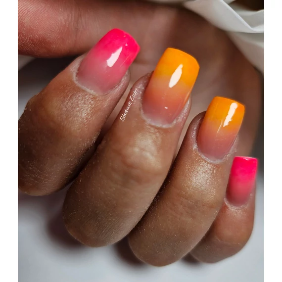 Roniki Glow in the dark széria TPO free - 11 sötétben világító neon narancs gél lakk